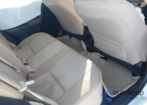 2019 Toyota Corolla Le z USA, uszkodzony, nr VIN 5YFBURHE3KP868097